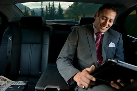 Corporate Travel Made Easy with Crown Taxis Farnham